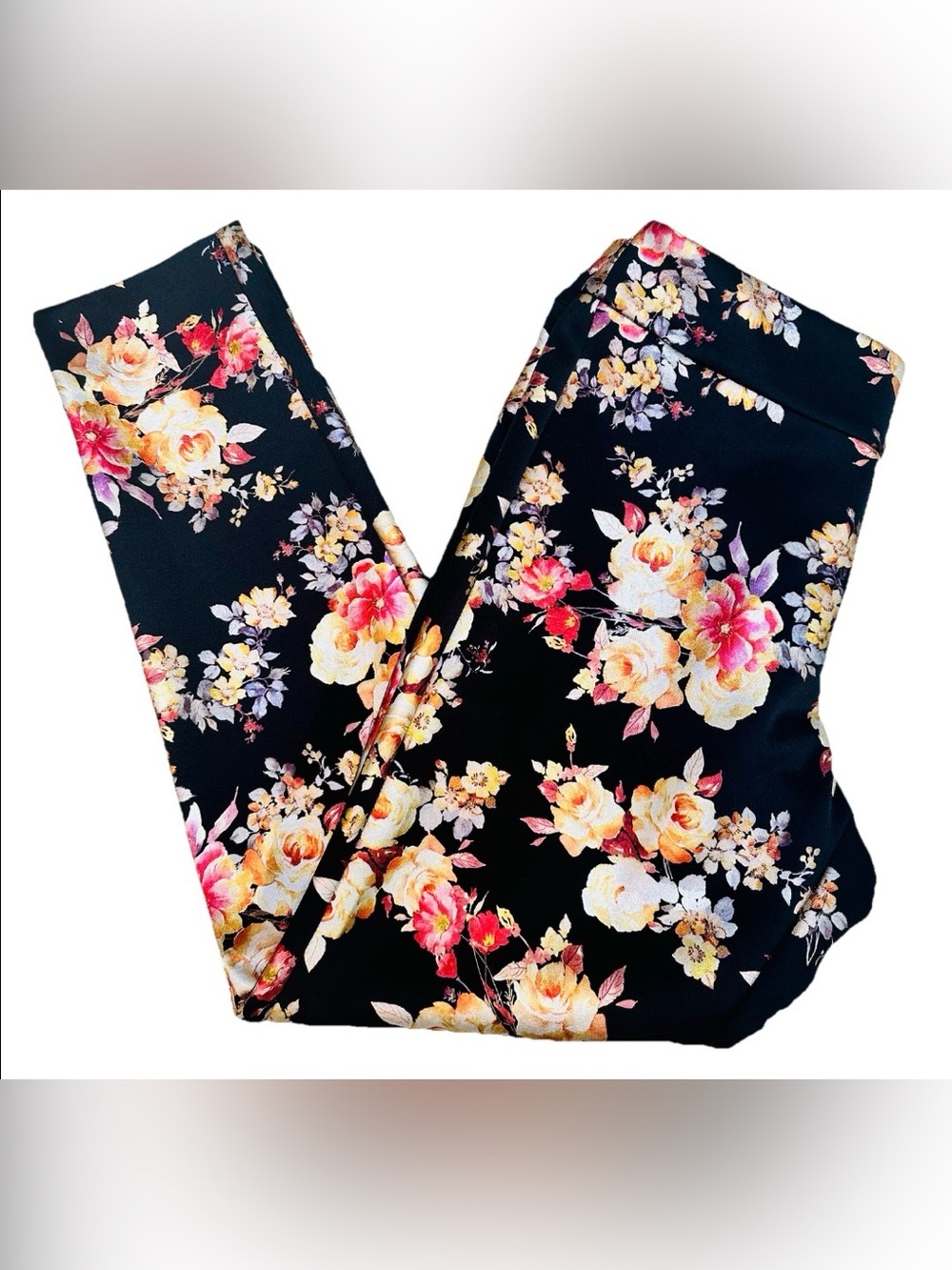 Krazy Larry Satiny Black Floral Pants 8 Rose Elegant Elevated Everyday Refined